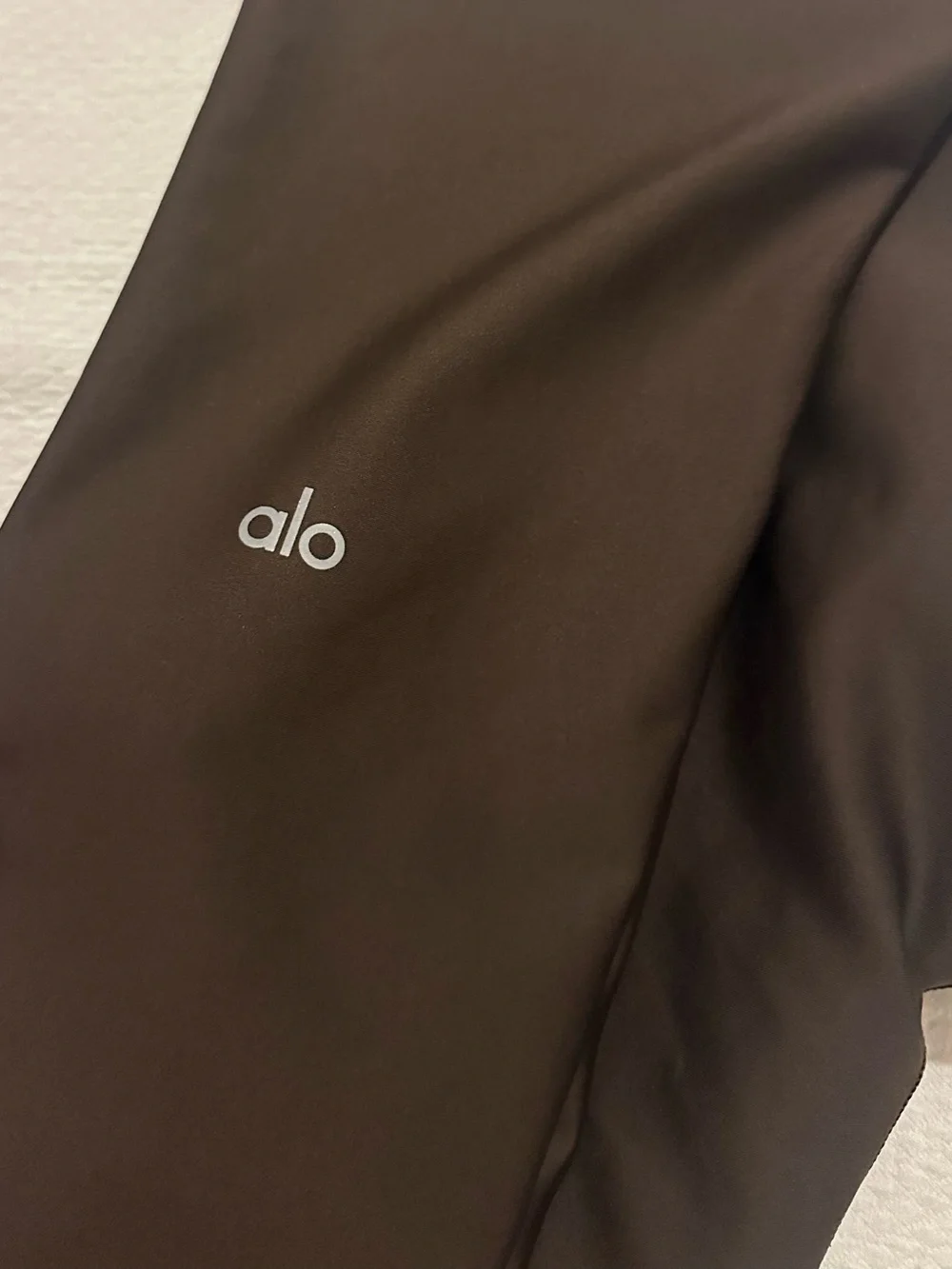 Alo Yoga High Waist Airlift Legging in Espresso Medium